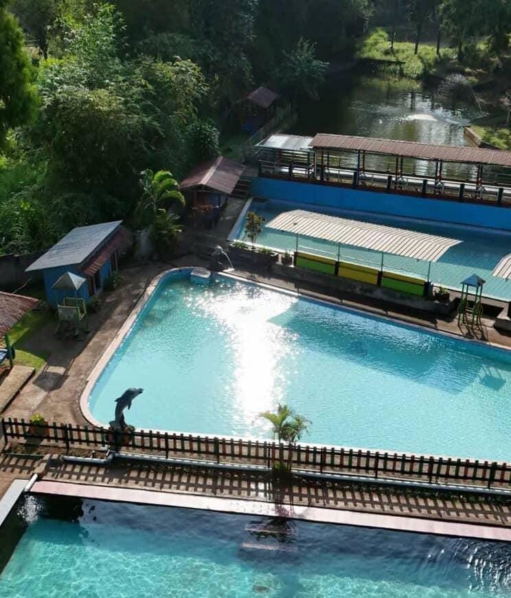 WhatsApp Image 2025-12-04 at 23.47.36